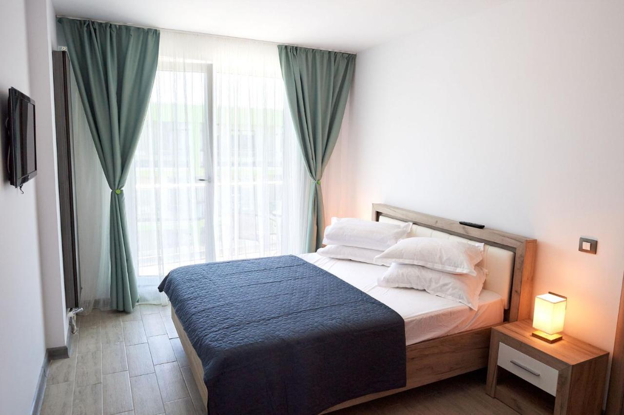 Rubic Apartment Spa N Pool Beach Resort Navodari Exterior photo